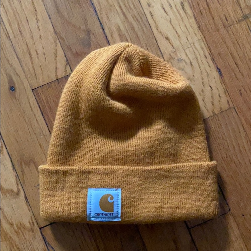 Carhartt beanie in excellent condition
